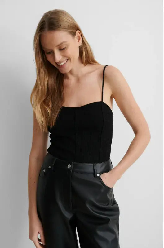 Seam Detail Singlet Le Papillon Style